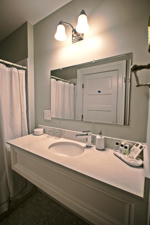 Samuel Sewall Inn Brookline Esterno foto